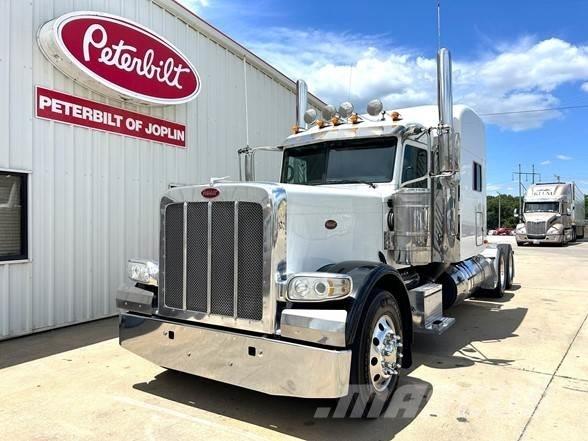 Peterbilt 389 Тягачі