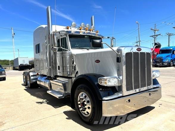 Peterbilt 389 Тягачі