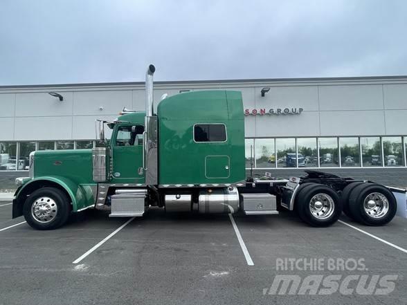 Peterbilt 389 Тягачі