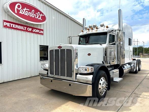 Peterbilt 389 Тягачі