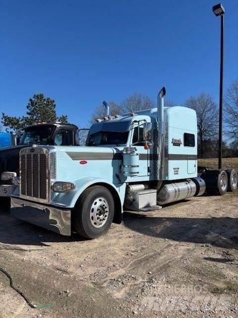 Peterbilt 389 Тягачі