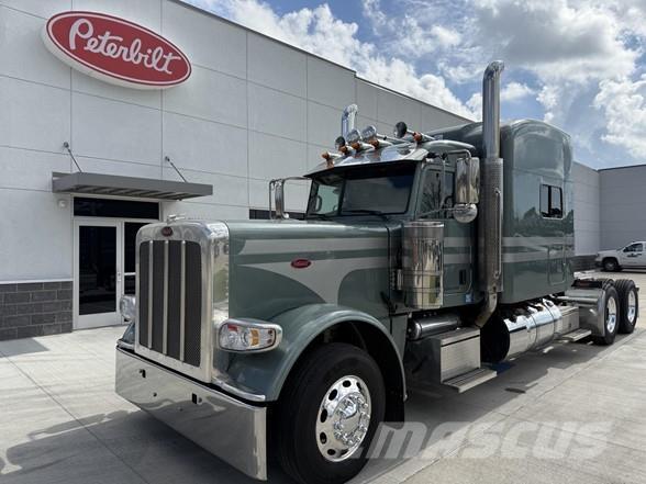 Peterbilt 389 Тягачі