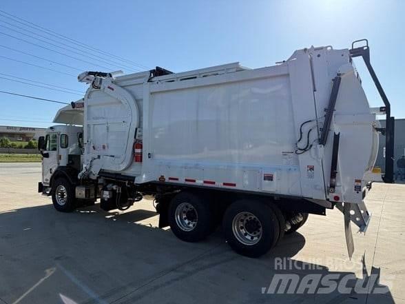 Peterbilt 520 Сміттєвози