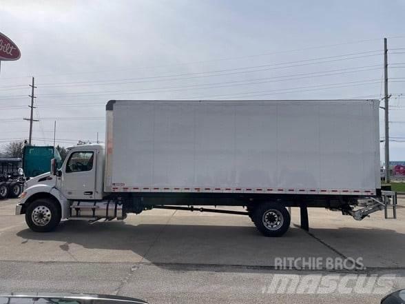 Peterbilt 536 Будтехніка - Інші