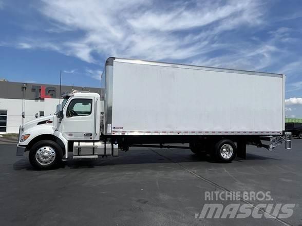 Peterbilt 536 Фургони