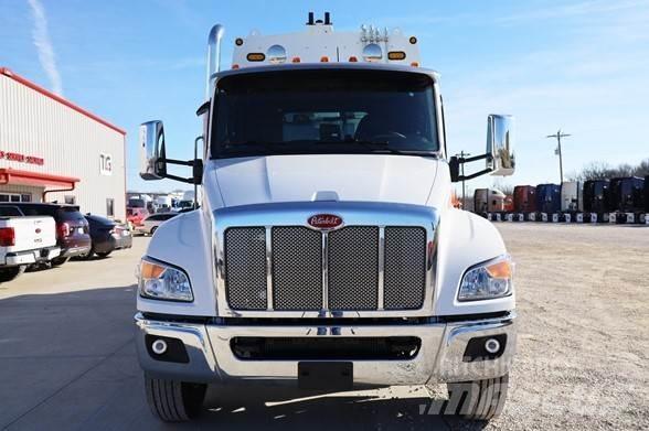 Peterbilt 537 Сміттєвози