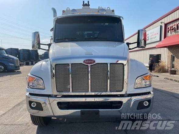 Peterbilt 537 Сміттєвози