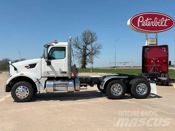Peterbilt 567 Тягачі