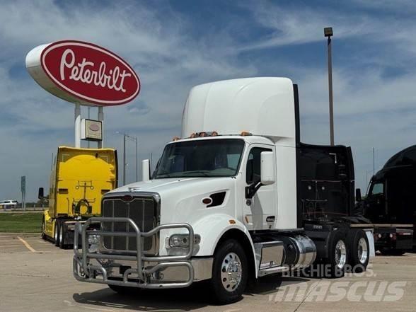 Peterbilt 567 Тягачі