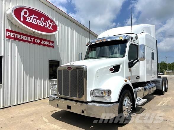 Peterbilt 567 Тягачі
