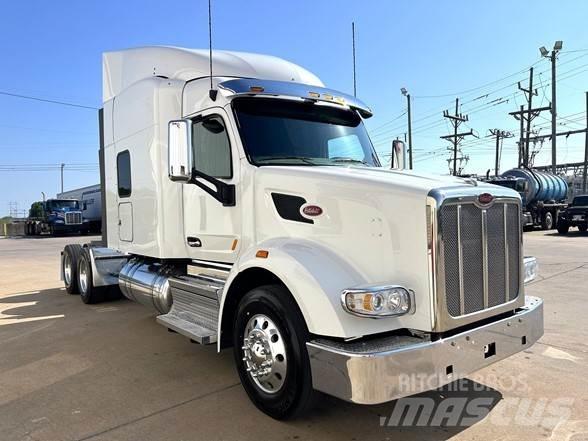 Peterbilt 567 Тягачі