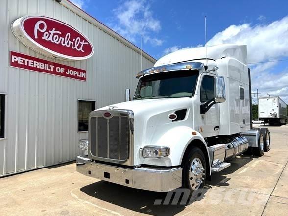 Peterbilt 567 Тягачі