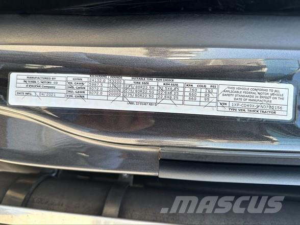 Peterbilt 567 Тягачі