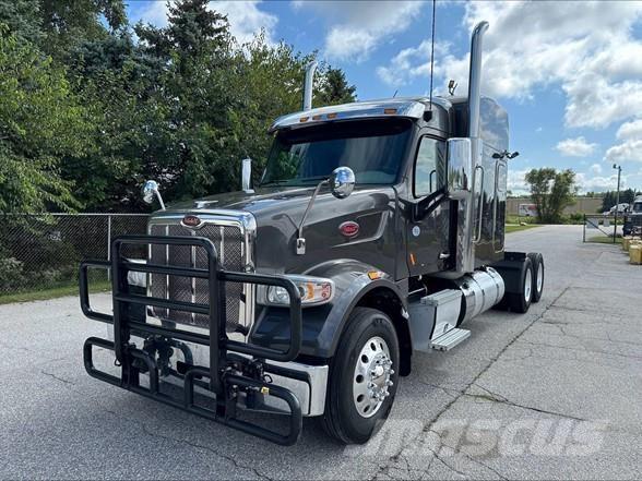 Peterbilt 567 Тягачі