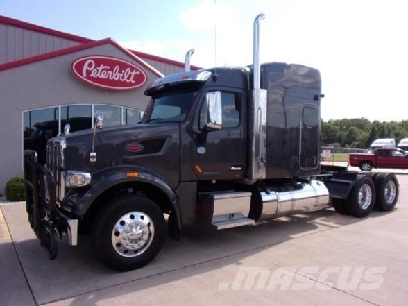 Peterbilt 567 Тягачі