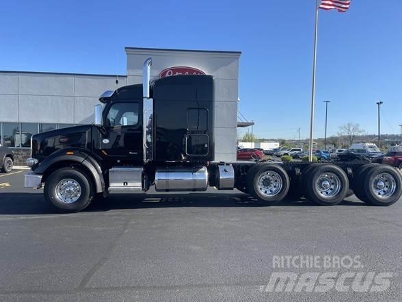 Peterbilt 567 Тягачі