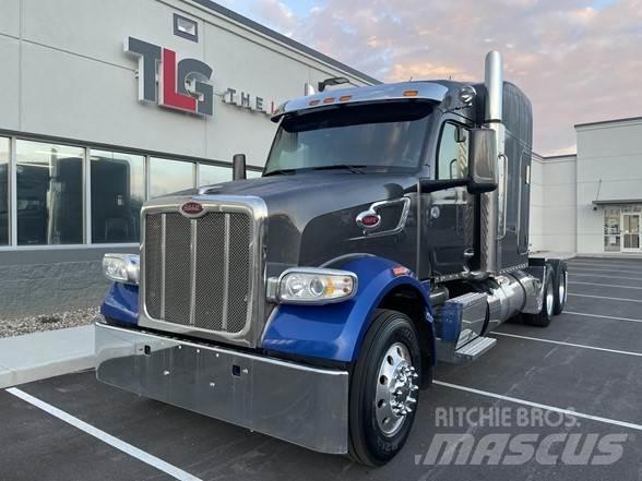 Peterbilt 567 Тягачі