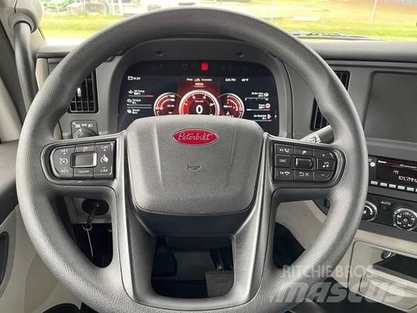 Peterbilt 567 Самоскиди