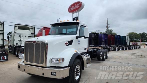 Peterbilt 567 Шасі з кабіною