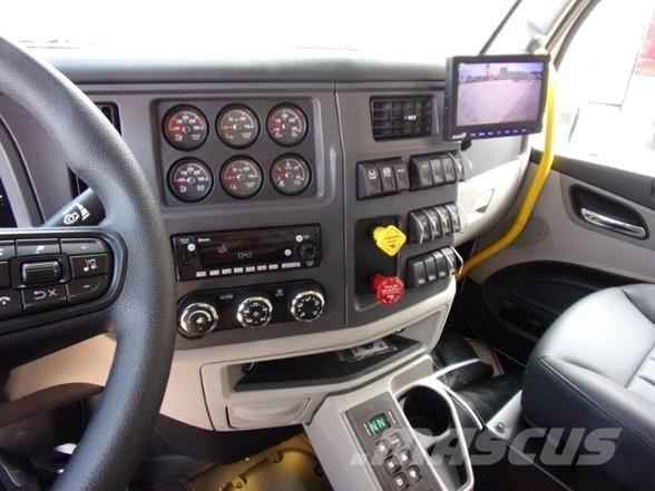 Peterbilt 567 Самоскиди