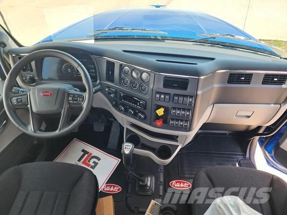 Peterbilt 567 Тягачі