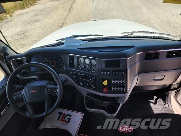 Peterbilt 567 Тягачі