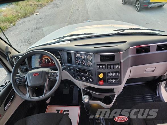 Peterbilt 567 Тягачі