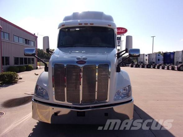 Peterbilt 579 Тягачі