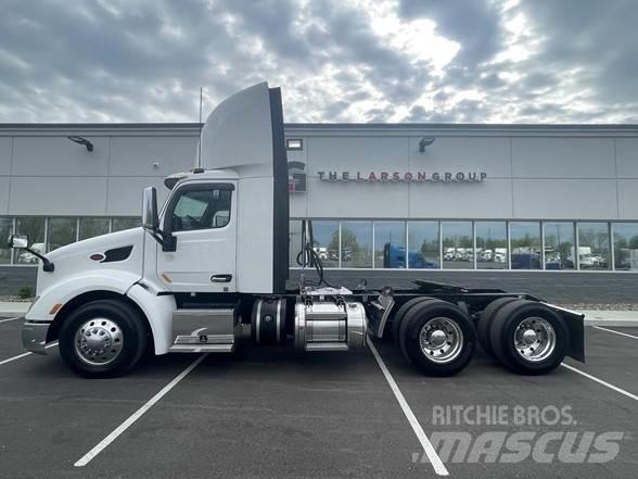 Peterbilt 579 Тягачі