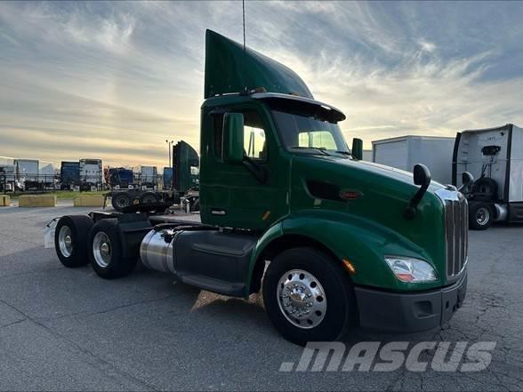 Peterbilt 579 Тягачі
