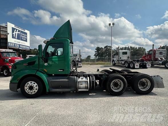 Peterbilt 579 Тягачі