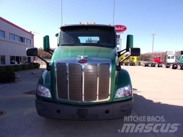 Peterbilt 579 Тягачі