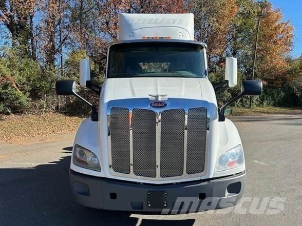 Peterbilt 579 Тягачі