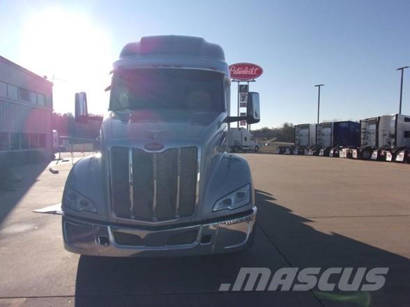 Peterbilt 579 Тягачі