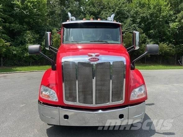 Peterbilt 579 Тягачі