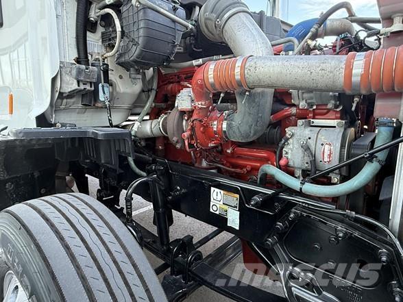 Peterbilt 579 Тягачі