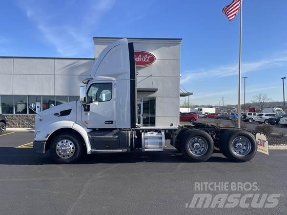 Peterbilt 579 Тягачі