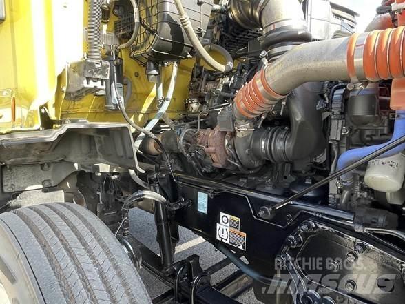 Peterbilt 579 Тягачі