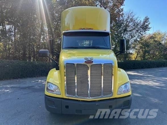 Peterbilt 579 Тягачі