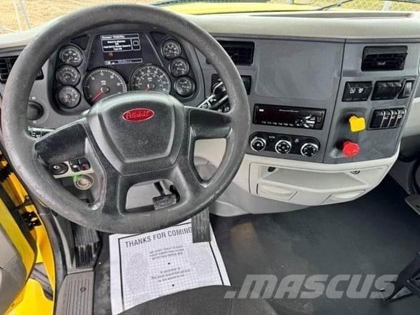 Peterbilt 579 Тягачі