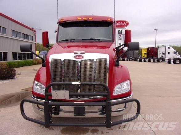 Peterbilt 579 Тягачі