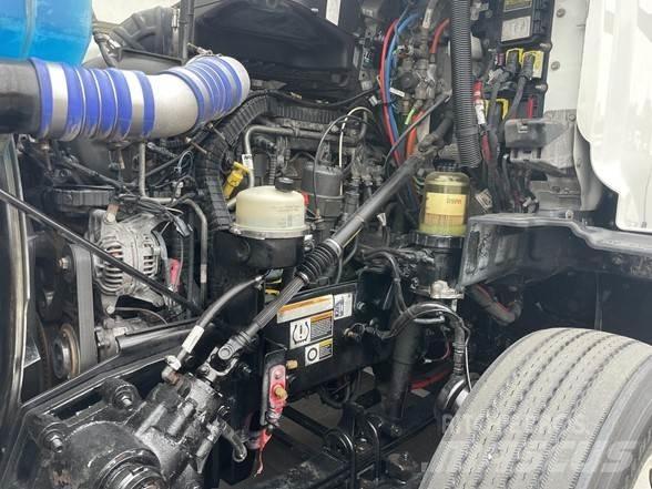 Peterbilt 579 Тягачі