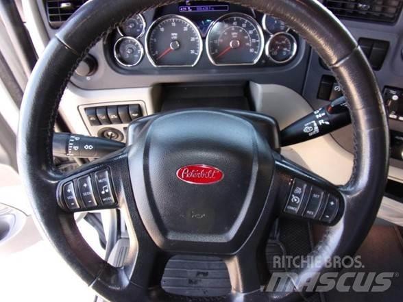 Peterbilt 579 Тягачі