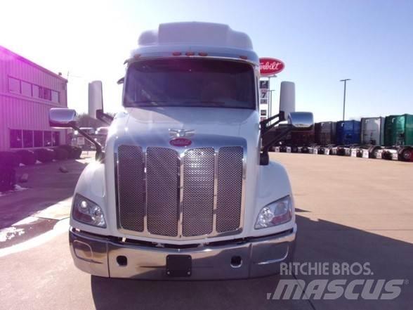 Peterbilt 579 Тягачі