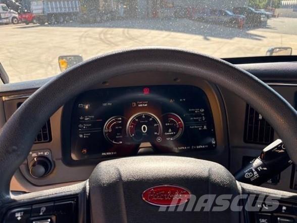Peterbilt 579 Тягачі