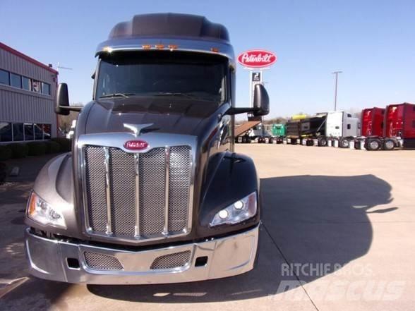 Peterbilt 579 Тягачі