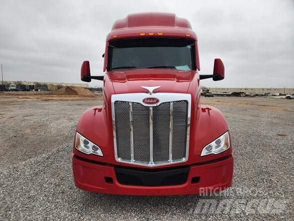 Peterbilt 579 Тягачі