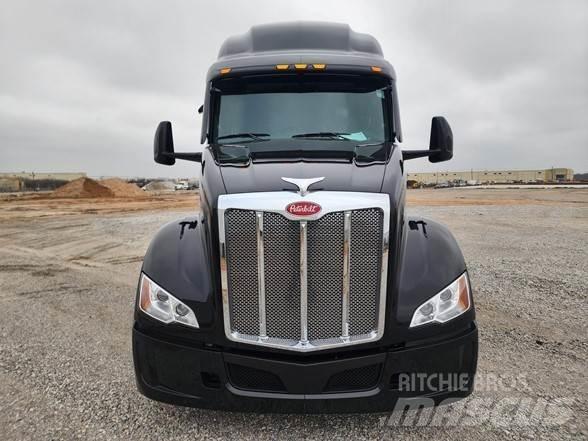Peterbilt 579 Тягачі
