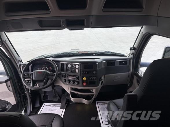 Peterbilt 579 Тягачі