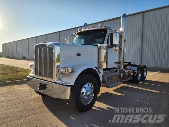 Peterbilt 589 Тягачі